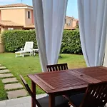 Casa Luca Ai Borghi Di 维拉西米乌斯
